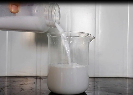 ペーパーの製造のため、陰イオンのワックスの乳剤JHDA 30%によるボール紙および紙箱用厚紙のペーパー