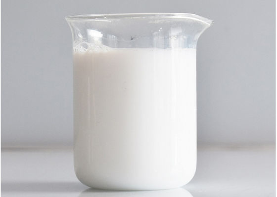 ミルクの白い乳液30%のカチオンのロジンの乳剤の粒度のユニフォーム