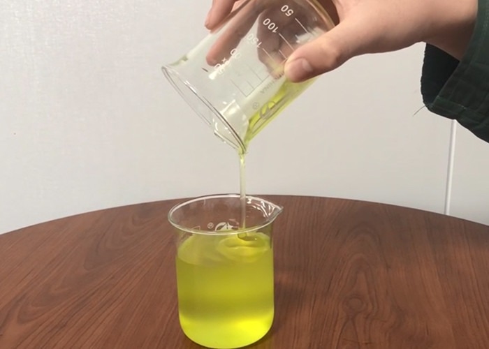 抗菌性デオドラントスプレー 溶解性,無色または淡い黄色の液体溶液